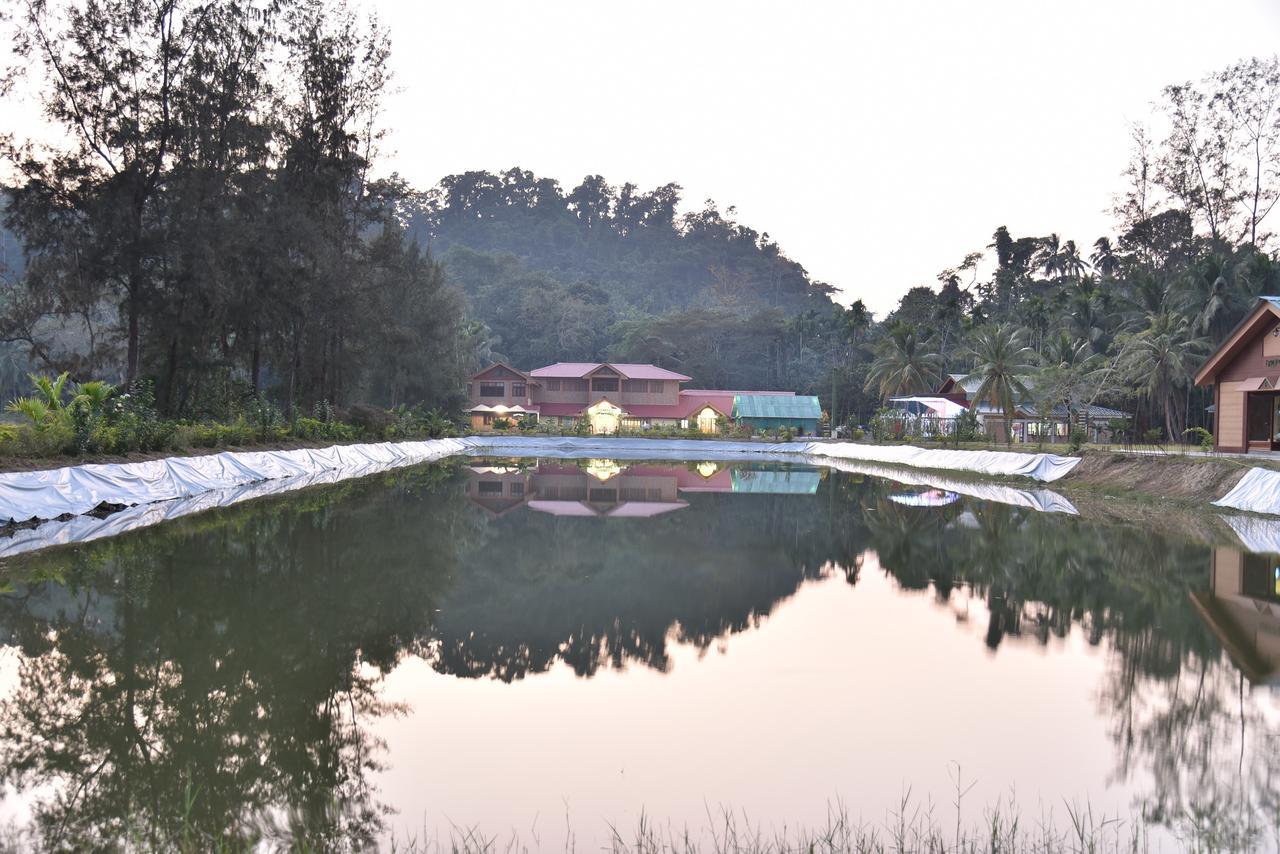 Lush Green Retreat Wandoor Bagian luar foto