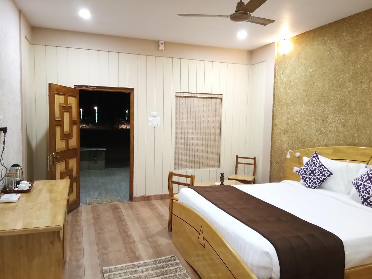 Lush Green Retreat Wandoor Bagian luar foto